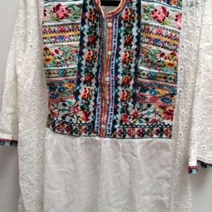 Johny Was white embroidered blouse Sz Large